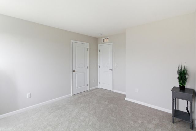 3876 Coach Trail, Grove City, OH 43123