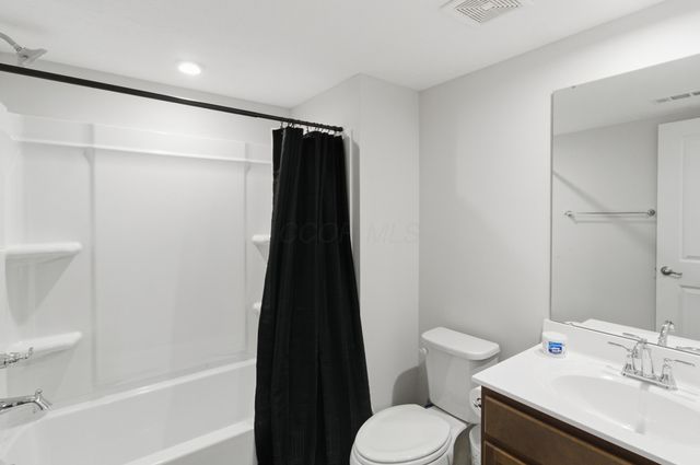 3876 Coach Trail, Grove City, OH 43123