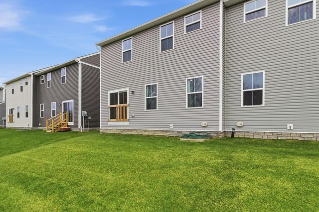 3876 Coach Trail, Grove City, OH 43123