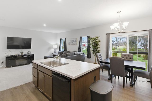 3876 Coach Trail, Grove City, OH 43123