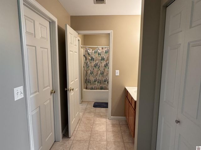 2007 Atkins Way, Murray, KY 42071