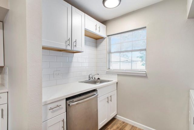 13210 Rockglen Street, Houston, TX 77015