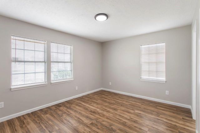 13210 Rockglen Street, Houston, TX 77015