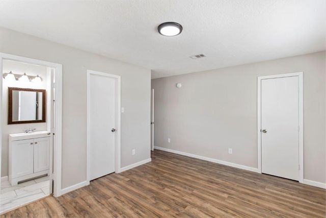 13210 Rockglen Street, Houston, TX 77015