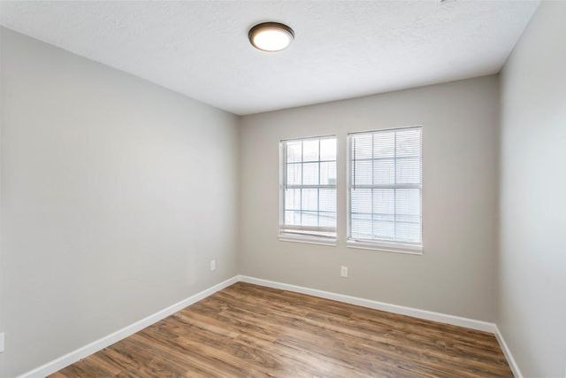 13210 Rockglen Street, Houston, TX 77015