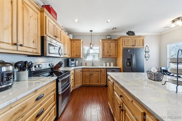 13443 Wells Drive, Sperry, OK 74073