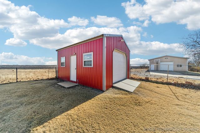 13443 Wells Drive, Sperry, OK 74073