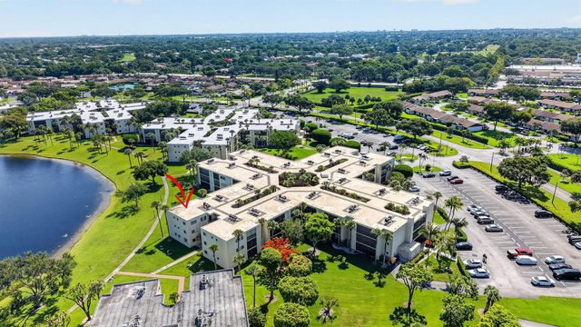 5340 Las Verdes Circle 307, Delray Beach, FL 33484