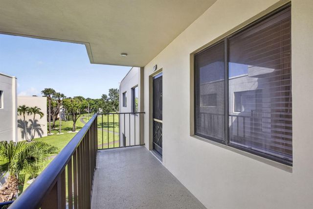 5340 Las Verdes Circle 307, Delray Beach, FL 33484