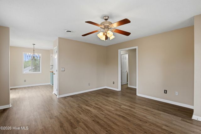 1299 Wellington Avenue, Wilmington, NC 28401