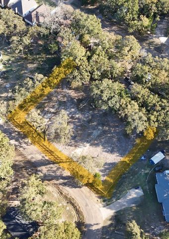 127 Pierce Drive, Mabank, TX 75156