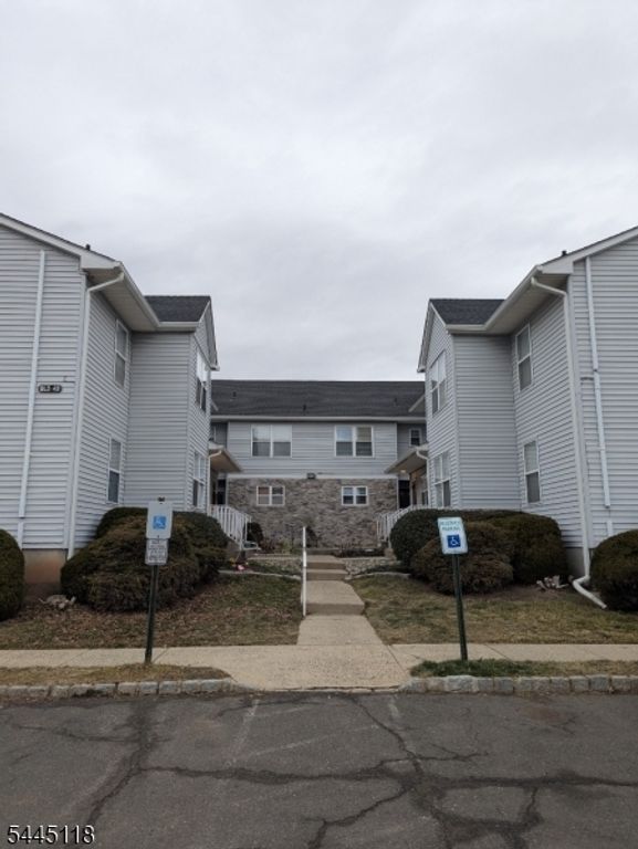 316 Ventnor Ct, Piscataway Twp., NJ 08854 — photo 4
