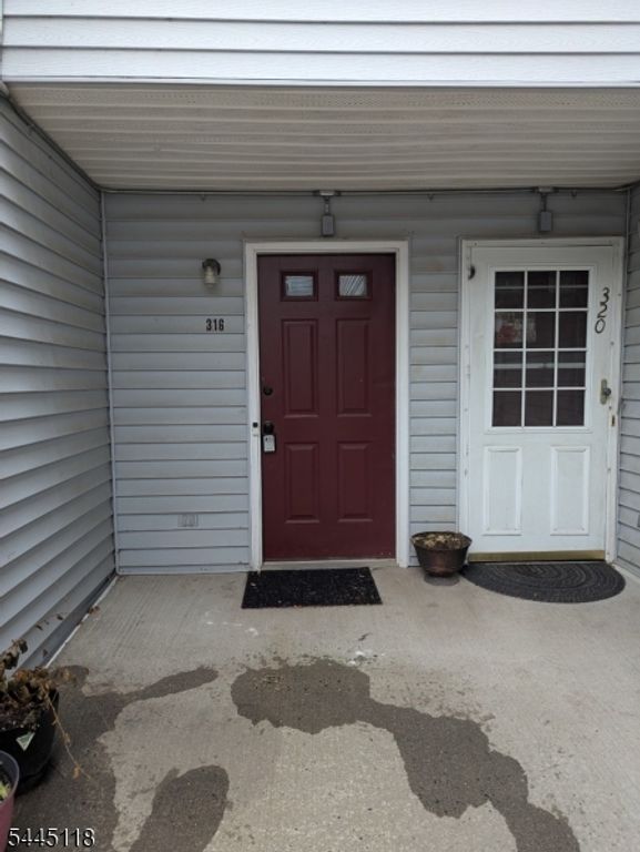 316 Ventnor Ct, Piscataway Twp., NJ 08854 — photo 5