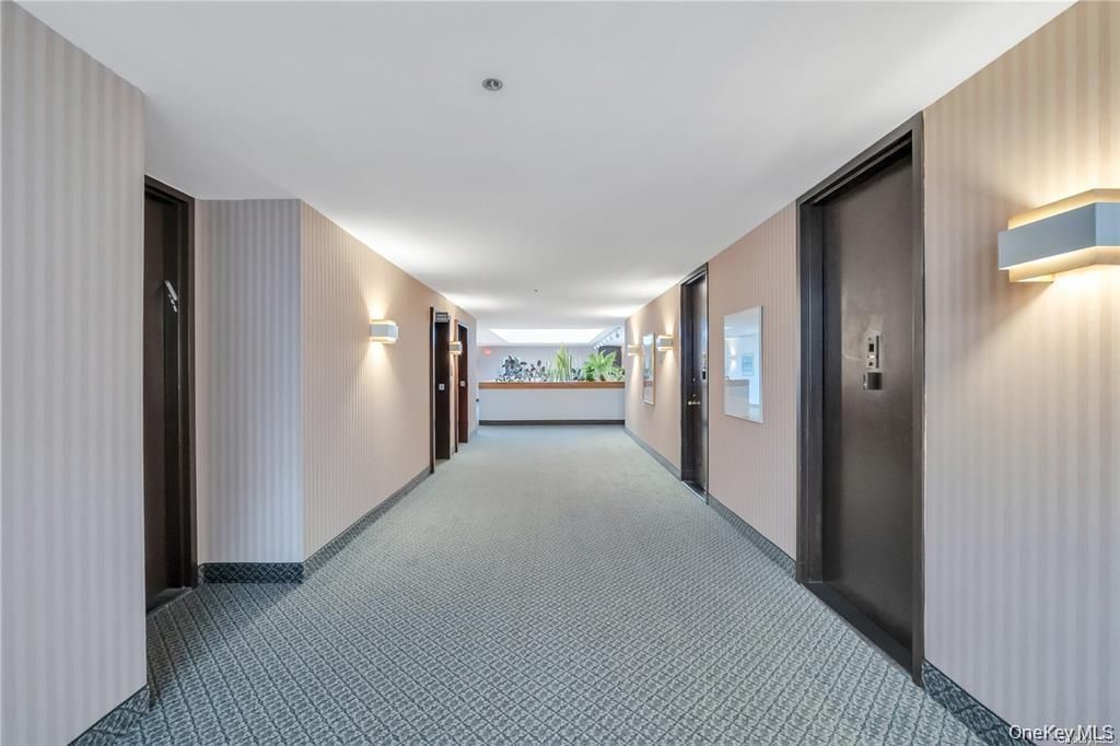 376 Central Avenue 4-U, Lawrence, NY 11559 — photo 5