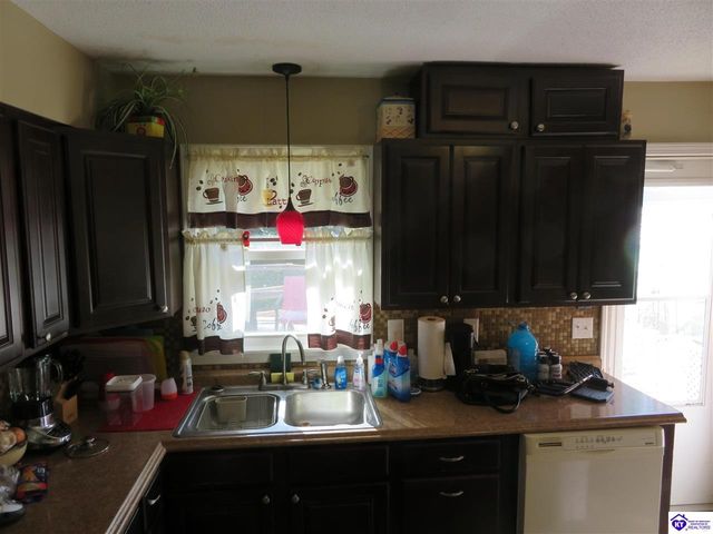 1421 Roman Street, Radcliff, KY 40160