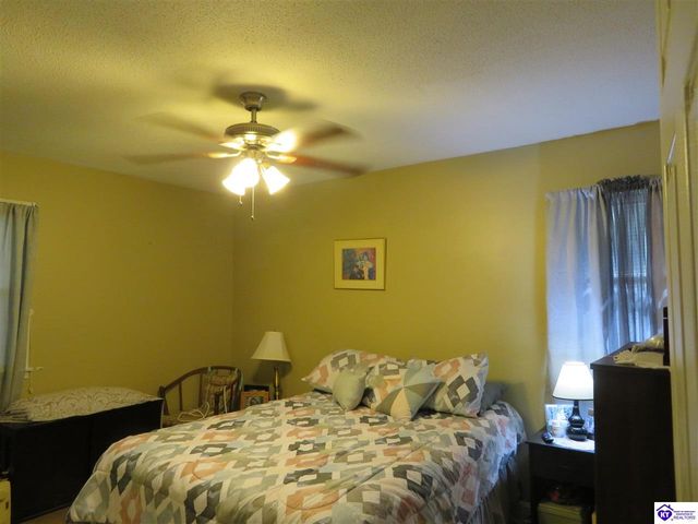 1421 Roman Street, Radcliff, KY 40160