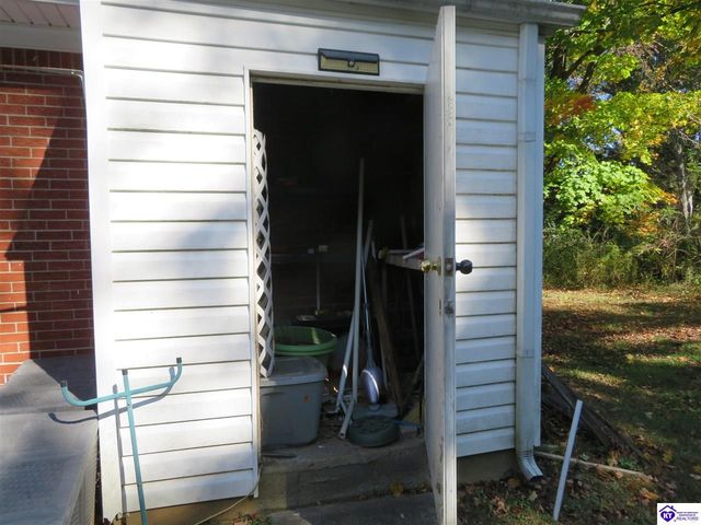 1421 Roman Street, Radcliff, KY 40160
