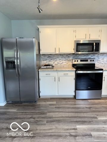 1102 Branifield Court, Franklin, IN 46131