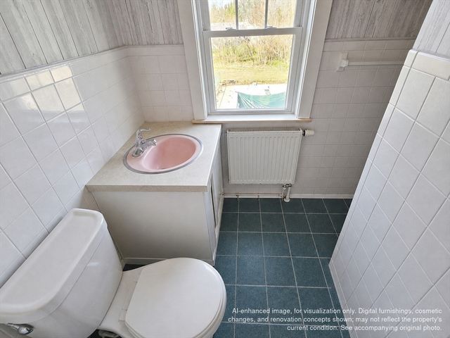 4 Stewart Ave, Monson, MA 01057