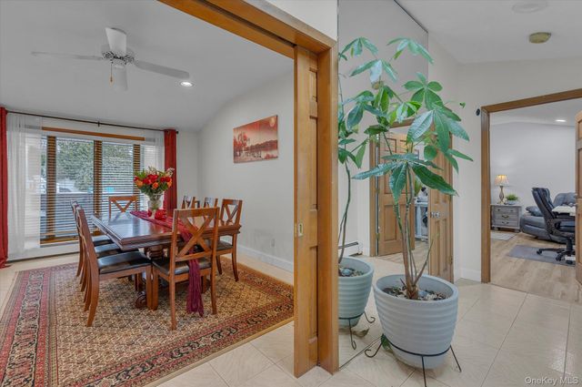 9 Lauren Avenue, Dix Hills, NY 11746