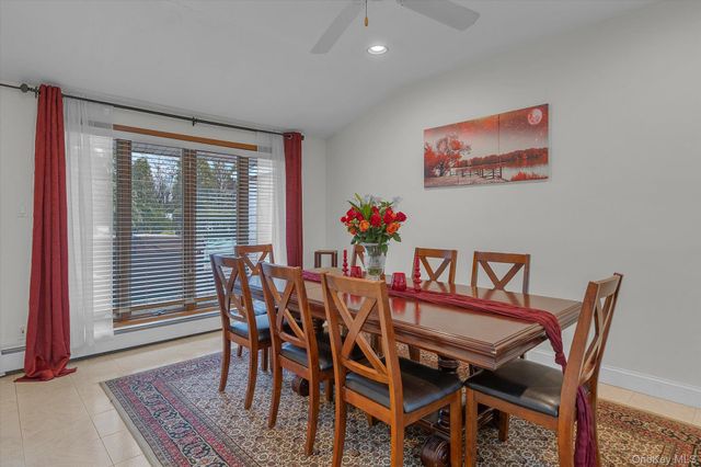 9 Lauren Avenue, Dix Hills, NY 11746