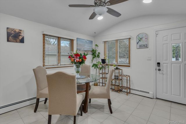 9 Lauren Avenue, Dix Hills, NY 11746