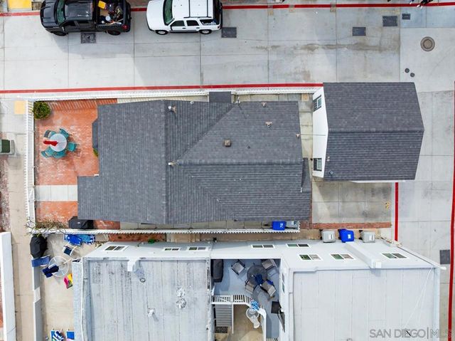 716 Dover, San Diego, CA 92109