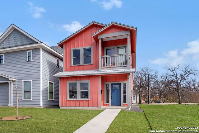 1910 E Houston St - BLDG.4, San Antonio, TX 78202