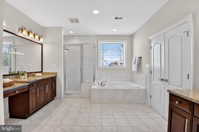 24814 BARRINGTON GROVE CT, Aldie, VA 20105