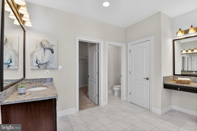 24814 BARRINGTON GROVE CT, Aldie, VA 20105