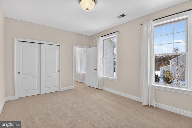 24814 BARRINGTON GROVE CT, Aldie, VA 20105