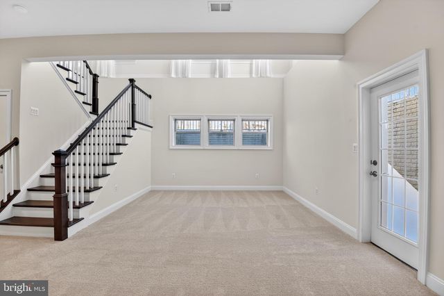 24814 BARRINGTON GROVE CT, Aldie, VA 20105