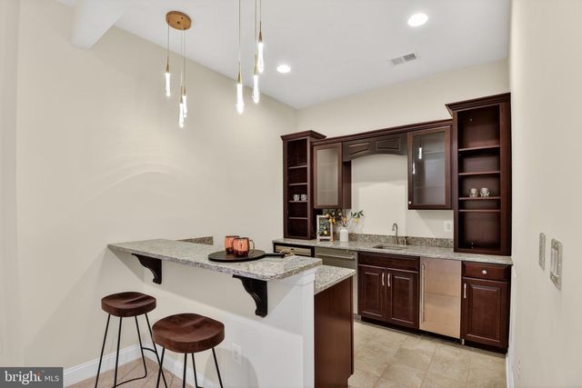 24814 BARRINGTON GROVE CT, Aldie, VA 20105