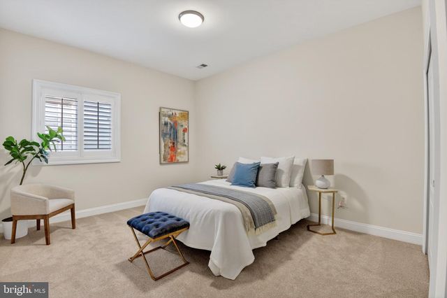 24814 BARRINGTON GROVE CT, Aldie, VA 20105