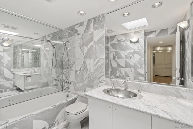 2326 Rue Adriane, La Jolla, CA 92037