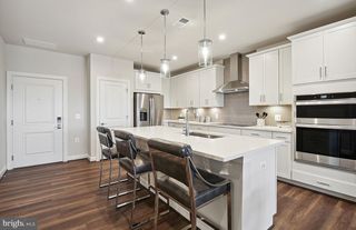 5800 MOONSTONE WAY #105, Haymarket, VA 20169