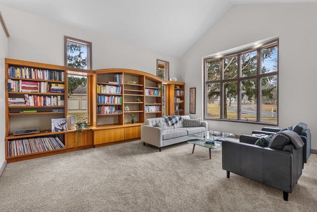 49 Chequamegon Bay, Madison, WI 53719