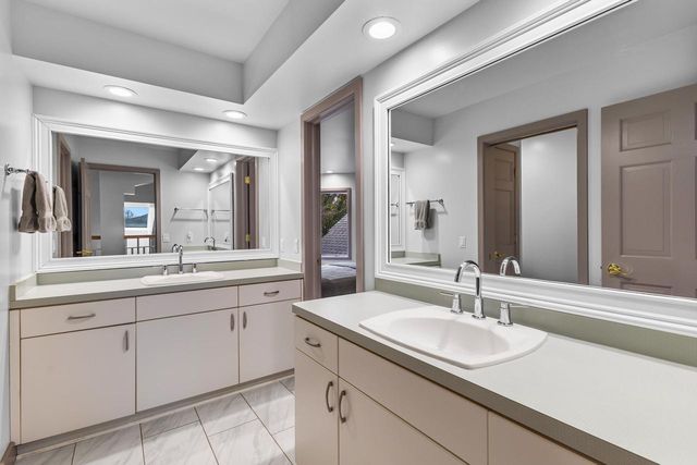 49 Chequamegon Bay, Madison, WI 53719