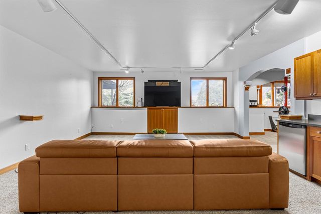 49 Chequamegon Bay, Madison, WI 53719