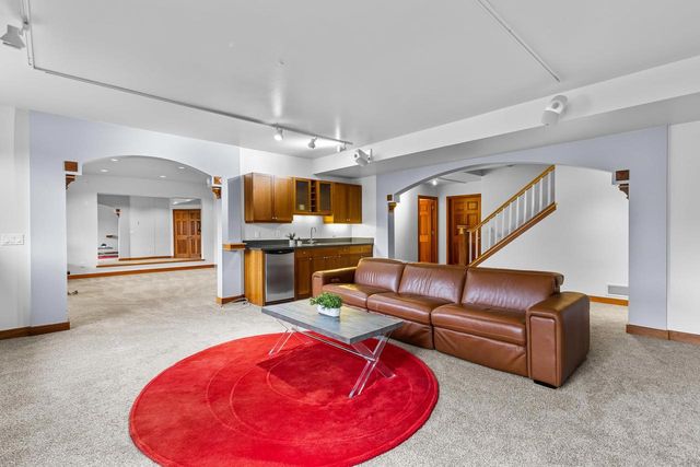 49 Chequamegon Bay, Madison, WI 53719