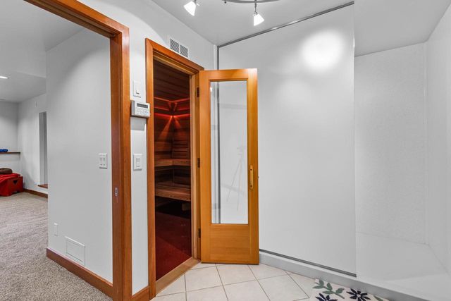 49 Chequamegon Bay, Madison, WI 53719