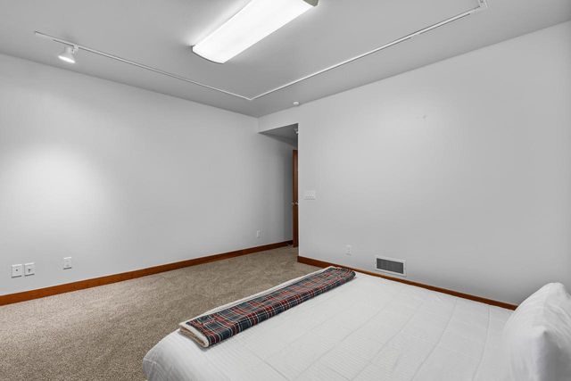 49 Chequamegon Bay, Madison, WI 53719