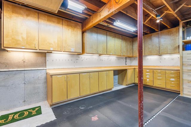 49 Chequamegon Bay, Madison, WI 53719