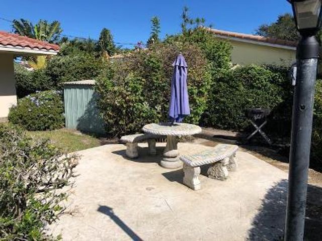 1911 NE 27th Court 1-3, Lighthouse Point, FL 33064