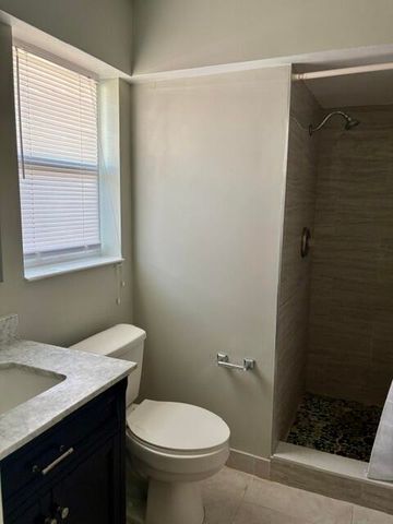 1911 NE 27th Court 1-3, Lighthouse Point, FL 33064