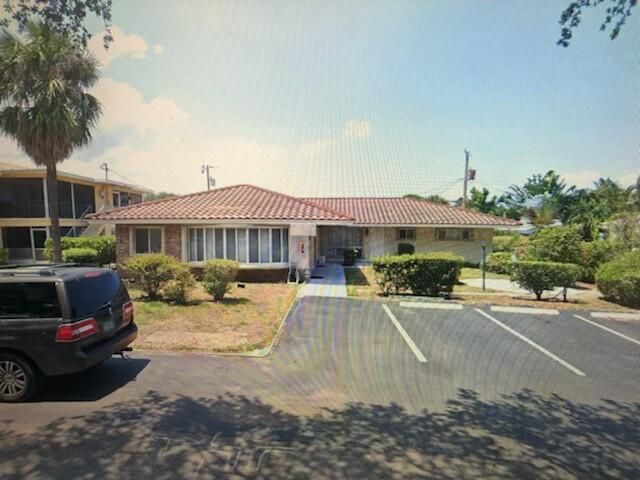 1911 NE 27th Court 1-3, Lighthouse Point, FL 33064