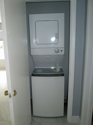 1911 NE 27th Court 1-3, Lighthouse Point, FL 33064