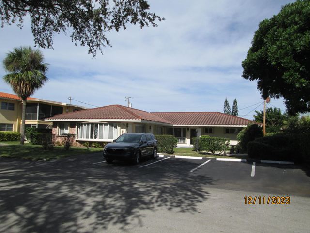 1911 NE 27th Court 1-3, Lighthouse Point, FL 33064