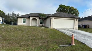 5104 BEAUTY ST, Lehigh Acres, FL 33971