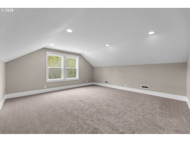 16221 Ne 180TH St, Brush Prairie, WA 98606